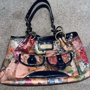 Like new/used Lifestyle by Sharif Original 1827